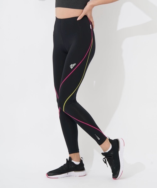 FILA(フィラ)の「ソフトコンプレッションレギンス(レギンス/スパッツ・レディース・ブラック/ネイビー/マルチ/ブラック×ブラック/ブラック×パープル・MEDIUM/SMALL/X-LARGE/LARGE)」の15枚目の写真