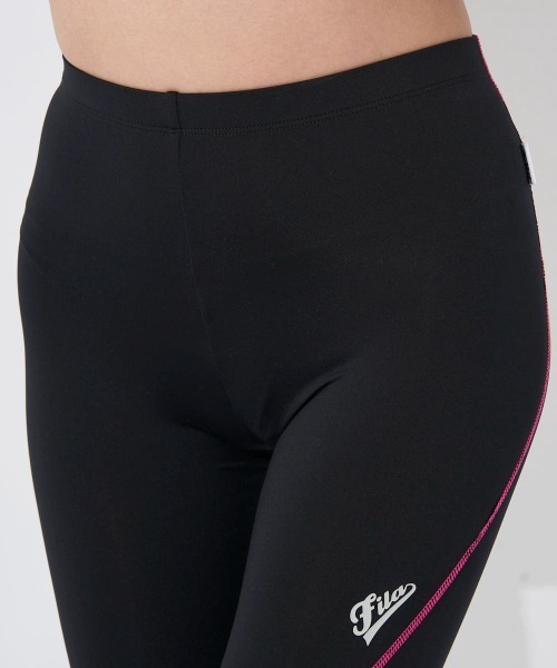 FILA(フィラ)の「ソフトコンプレッションレギンス(レギンス/スパッツ・レディース・ブラック/ネイビー/マルチ/ブラック×ブラック/ブラック×パープル・MEDIUM/SMALL/X-LARGE/LARGE)」の18枚目の写真