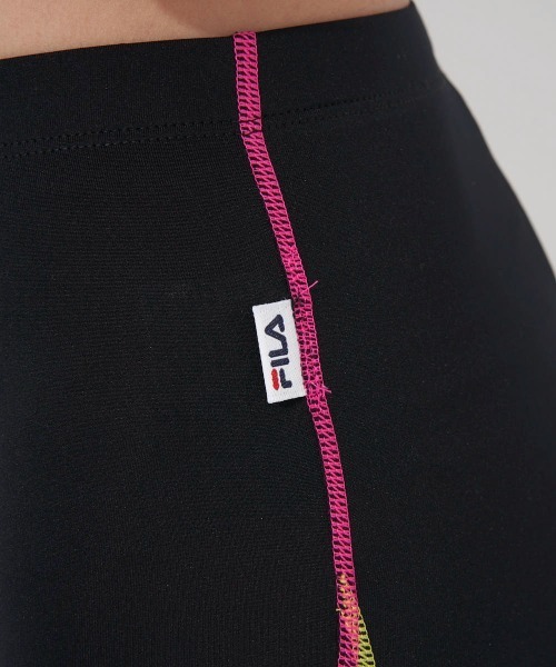 FILA(フィラ)の「ソフトコンプレッションレギンス(レギンス/スパッツ・レディース・ブラック/ネイビー/マルチ/ブラック×ブラック/ブラック×パープル・MEDIUM/SMALL/X-LARGE/LARGE)」の20枚目の写真