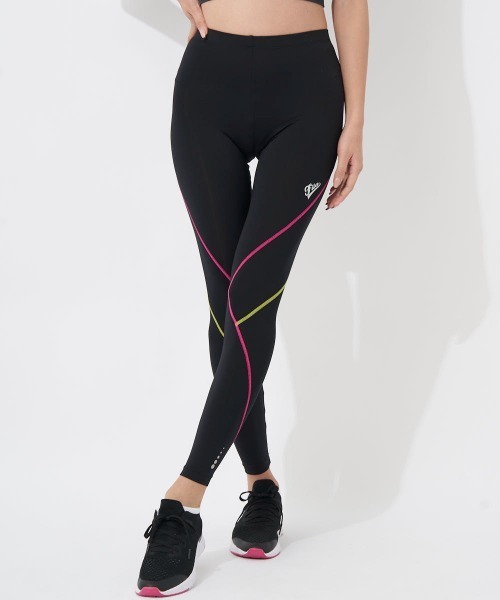 FILA(フィラ)の「ソフトコンプレッションレギンス(レギンス/スパッツ・レディース・ブラック/ネイビー/マルチ/ブラック×ブラック/ブラック×パープル・MEDIUM/SMALL/X-LARGE/LARGE)」の22枚目の写真