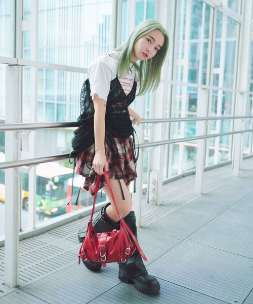 FOREVER 21(フォーエバー トゥエンティーワン)の「【2025SS】2WAYレースキャミワンピース2(ワンピース・レディース・ブラック/ナチュラル/ピンク・FREE)」の20枚目の写真