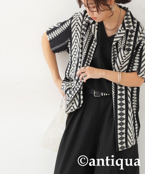 antiqua(アンティカ)の「エスニック柄シャツ(シャツ/ブラウス・レディース・ナチュラル/ブラック・R/P)」の6枚目の写真