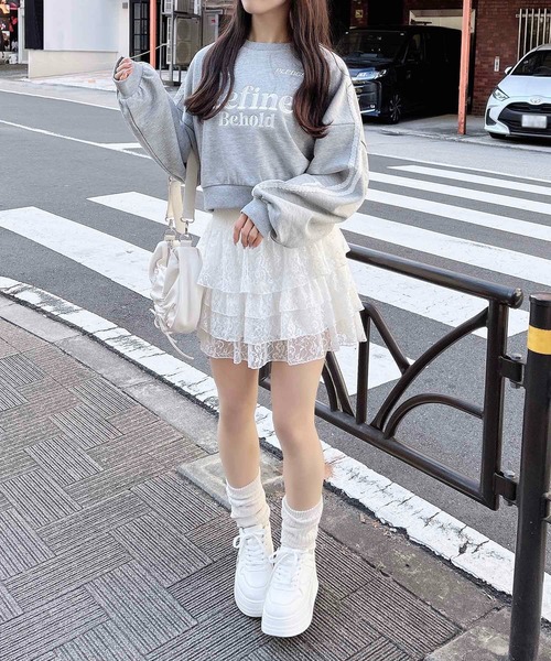 INGNI(イング)の「袖レースラインショートスウェットトップス(スウェット・レディース・ブラック×ホワイト/グレー×ホワイト/ホワイト×ブラック・M)」の17枚目の写真