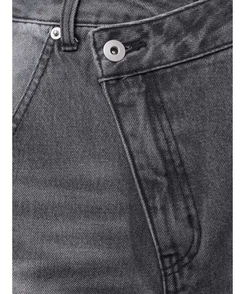 LAGUNAMOON(ラグナムーン)の「ワイドフレアデニムパンツ(デニムパンツ・レディース・ライトブルー/ブラック・SMALL/MEDIUM)」の3枚目の写真