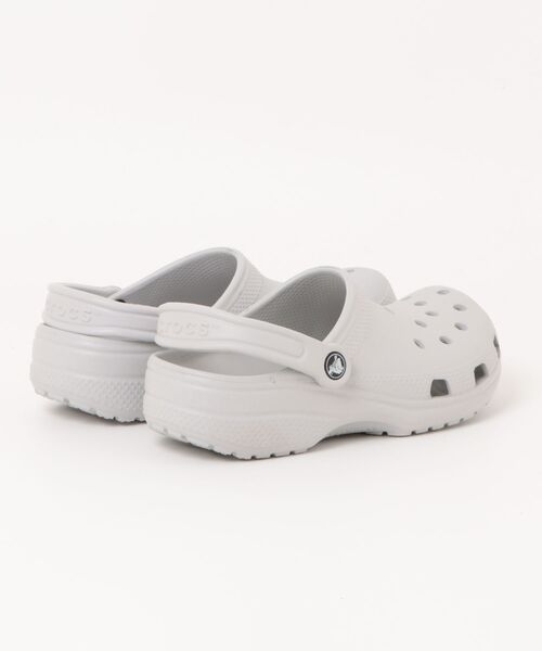 crocs(クロックス)の「CROCS/クロックス メンズ レディース サンダル CLASSIC CLOG クラシック 10001-1FT(サンダル・メンズ・ライトグレー・23cm/24cm/25cm/26cm/27cm/28cm)」の7枚目の写真