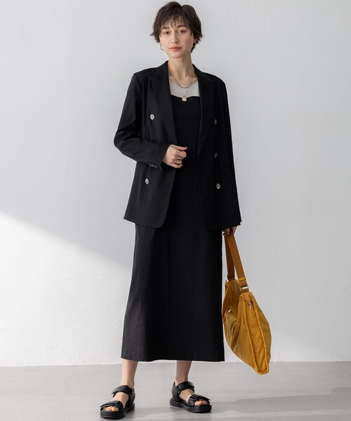 23区 S(ニジュウサンクチイサイサイズ)の「【洗える】リネンレーヨンストレッチ ダブル ジャケット(テーラードジャケット・レディース・ブラック系/ベージュ系/ダークグリーン系・32/30)」の11枚目の写真