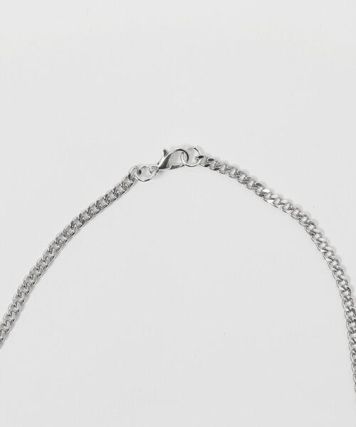 BROWNY(ブラウニー)の「BROWNY/アクセ付きフォトグラフィックプルオーバー(スウェット・メンズ・ホワイト/ブラック・LARGE/MEDIUM)」の8枚目の写真