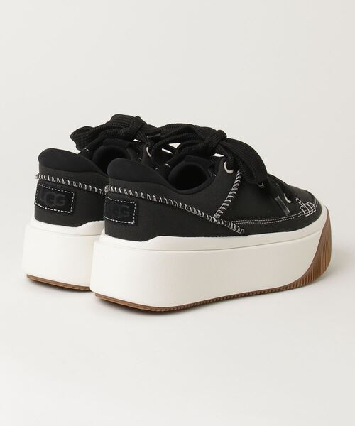 UGG（アグ）の「UGG（アグ）EZ-DUZZIT ESSENTIAL LACE