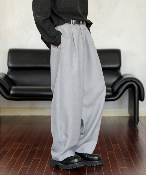 neos(ネオス)の「【neos】ルーズシルエット バルーン カーブ スラックス パンツ(スラックス・メンズ・モカ/グレー/ブラック/グレイッシュベージュ・MEDIUM/LARGE)」の2枚目の写真