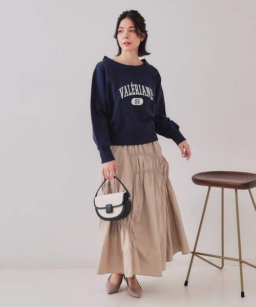 OPAQUE.CLIP（オペークドットクリップ）の「カレッジロゴスウェット【洗濯機洗い可】（スウェット・レディース・グレー/ネイビー/ホワイト・00）」の4枚目の写真