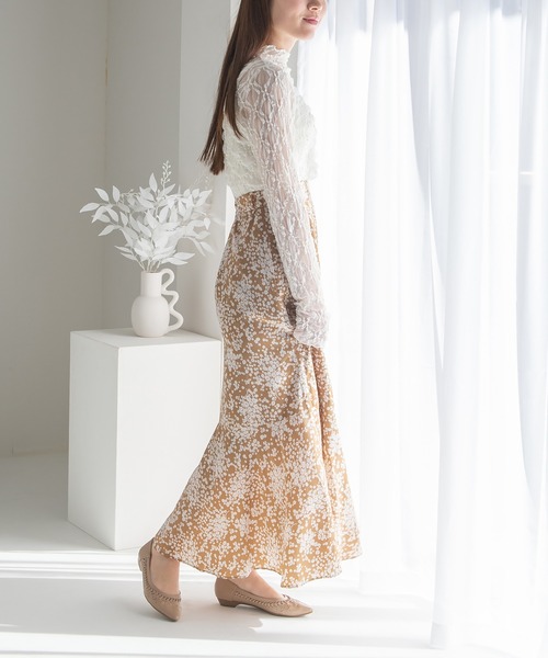 JELLY BEANS(ジェリービーンズ)の「サシメッシュモールドソールパンプス(215-52144)JELLY BEANS(ジェリービーンズ)(パンプス・レディース・グレイッシュベージュ/ホワイト/シルバー・23/22.5/24.5/24/23.5)」の15枚目の写真