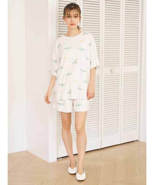 gelato pique（ジェラートピケ）の「【接触冷感】SHARK柄Tシャツ