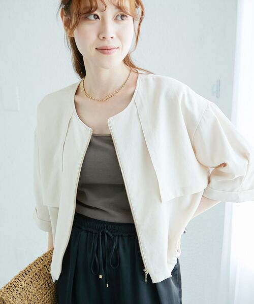 le.coeur blanc(ルクールブラン)の「《名品アイテム》リネンライクライトブルゾン(ブルゾン・レディース・ベージュ/ダークグレー・38)」の13枚目の写真