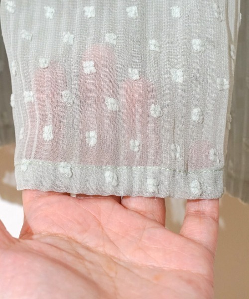 flower（フラワー）の「ウェービープリーツワンピース（ワンピース・レディース・ミント/アイボリー・FREE）」の15枚目の写真