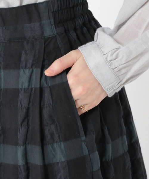 studio CLIP(スタディオクリップ)の「シアーチェックフレアスカート(スカート・レディース・ブラック/キャメル・FREE)」の20枚目の写真