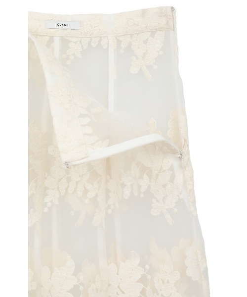 CLANE(クラネ)の「CLANE/クラネ/SHEER FLOWER LACE SKIRT(スカート・レディース・アイボリー・1)」の6枚目の写真