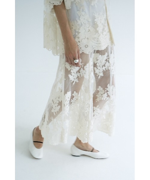CLANE(クラネ)の「CLANE/クラネ/SHEER FLOWER LACE SKIRT(スカート・レディース・アイボリー・1)」の11枚目の写真