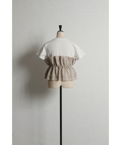 &. NOSTALGIA(アンドドットノスタルジア)の「【ZOZO限定】ビスチェレイヤード風プルオーバー(Tシャツ/カットソー・レディース・ブラック/グレイッシュベージュ・M)」の9枚目の写真