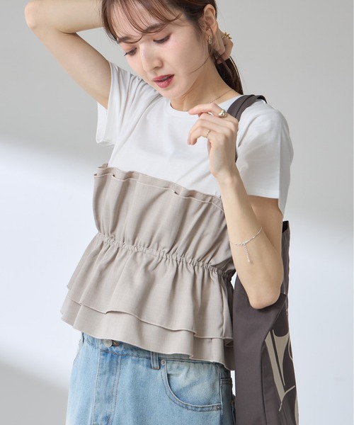 &. NOSTALGIA(アンドドットノスタルジア)の「【ZOZO限定】ビスチェレイヤード風プルオーバー(Tシャツ/カットソー・レディース・ブラック/グレイッシュベージュ・M)」の15枚目の写真