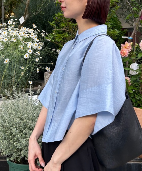 A part by(アパートバイ)の「ワイドスリーブショートシャツ(シャツ/ブラウス・レディース・ネイビー/アイボリー/ブルー系その他3・FREE)」の15枚目の写真