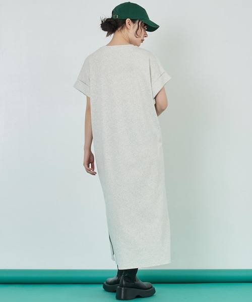 ANAP(アナップ)の「フォトプリント Tシャツ ワンピース(ワンピース・レディース・ブラック/ライトグレー・FREE)」の10枚目の写真