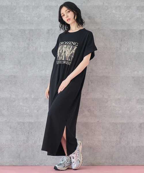 ANAP(アナップ)の「フォトプリント Tシャツ ワンピース(ワンピース・レディース・ブラック/ライトグレー・FREE)」の15枚目の写真