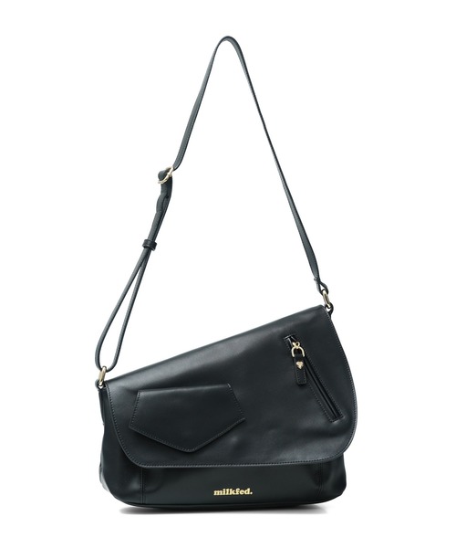 MILKFED.（ミルクフェド）の「ASYMMETRY FLAP BAG（ショルダーバッグ・レディース・オフホワイト/ブラック/バーガンディー・ONE SIZE）」の22枚目の写真