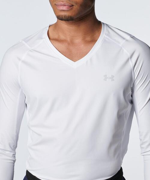 UNDER ARMOUR(アンダーアーマー)の「UAアイソチル フィッティド ロングスリーブ Vネックシャツ(ゴルフ/メンズ)(Tシャツ/カットソー・メンズ・ホワイト・XL/M/L/S/2XL)」の12枚目の写真