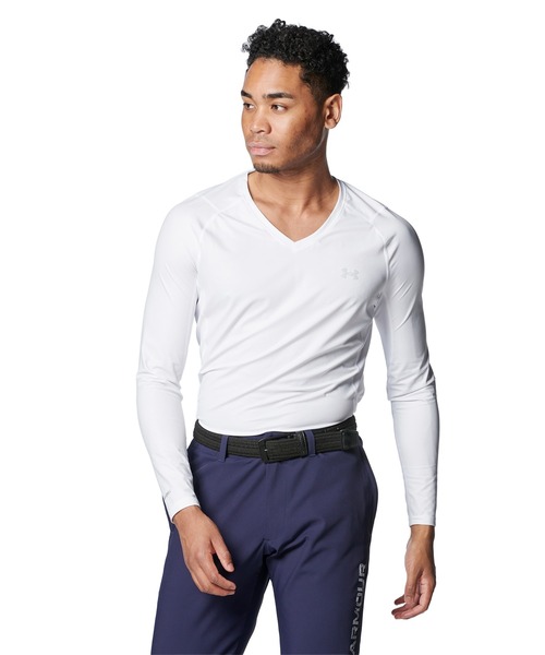 UNDER ARMOUR(アンダーアーマー)の「UAアイソチル フィッティド ロングスリーブ Vネックシャツ(ゴルフ/メンズ)(Tシャツ/カットソー・メンズ・ホワイト・XL/M/L/S/2XL)」の1枚目の写真