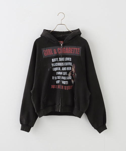 Oriens JOURNAL STANDARD(オリエンス ジャーナルスタンダード)の「【Praying/プレイング】 Girl and Cigarette Hoodie PRAY240887-0(パーカー・レディース・ブラック・X-SMALL)」の6枚目の写真