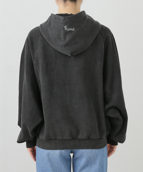 Oriens JOURNAL STANDARD(オリエンス ジャーナルスタンダード)の「【Praying/プレイング】 Girl and Cigarette Hoodie PRAY240887-0(パーカー・レディース・ブラック・X-SMALL)」の11枚目の写真
