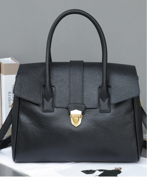 NiiNa(ニーナ)の「【 NiiNa / ニーナ 】高品質牛革2wayダブルポケットハンドレザーバッグ(ショルダーバッグ・レディース・ブラウン/ダークブラウン/ブラック/ブラウン系その他/グレイッシュベージュ/カーキ・FREE)」の1枚目の写真