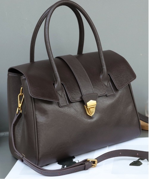 NiiNa(ニーナ)の「【 NiiNa / ニーナ 】高品質牛革2wayダブルポケットハンドレザーバッグ(ショルダーバッグ・レディース・ブラウン/ダークブラウン/ブラック/ブラウン系その他/グレイッシュベージュ/カーキ・FREE)」の15枚目の写真