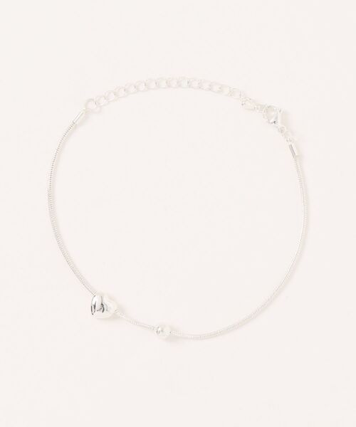 TONE SELECT GOODS（トーンセレクトグッズ）の「【float】ハート モチーフ シンプル シルバー ブレスレット（ブレスレット・レディース・シルバー・FREE）」の2枚目の写真