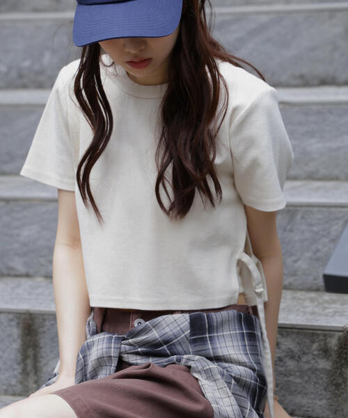 FREE'S MART(フリーズマート)の「ヴィンテージ加工サイドベルトT(Tシャツ/カットソー・レディース・ブラック/ホワイト/ブラウン・FREE)」の18枚目の写真