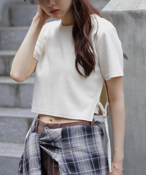 FREE'S MART(フリーズマート)の「ヴィンテージ加工サイドベルトT(Tシャツ/カットソー・レディース・ブラック/ホワイト/ブラウン・FREE)」の20枚目の写真