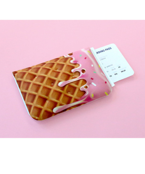 lightree（ライツリー）の「〈Lightree ライツリー〉PASSPORT CASE/パスポートケース（パスポートケース・レディース・ダークブラウン/ピンク/ライトブラウン/ライトピンク・ONE SIZE）」の6枚目の写真