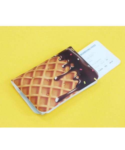 lightree（ライツリー）の「〈Lightree ライツリー〉PASSPORT CASE/パスポートケース（パスポートケース・レディース・ダークブラウン/ピンク/ライトブラウン/ライトピンク・ONE SIZE）」の12枚目の写真