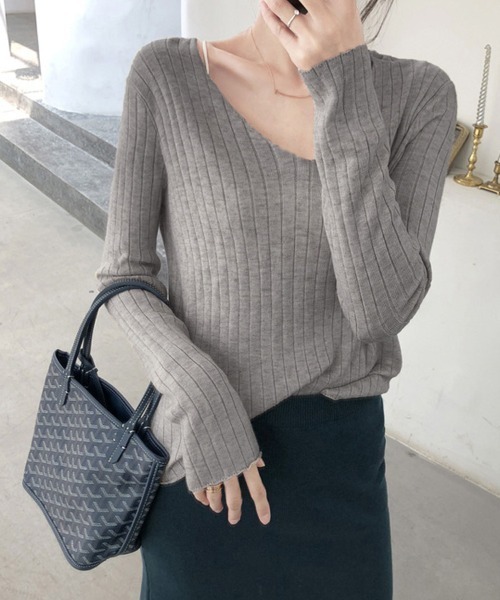 shoppinggo(ショッピングゴー)の「ニットセーター春物 レディース 長袖 Vネック(Tシャツ/カットソー・レディース・キャメル/グレー/ブラウン/ベージュ/ブラック・FREE)」の3枚目の写真