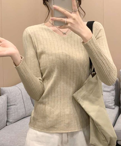 shoppinggo(ショッピングゴー)の「ニットセーター春物 レディース 長袖 Vネック(Tシャツ/カットソー・レディース・キャメル/グレー/ブラウン/ベージュ/ブラック・FREE)」の8枚目の写真