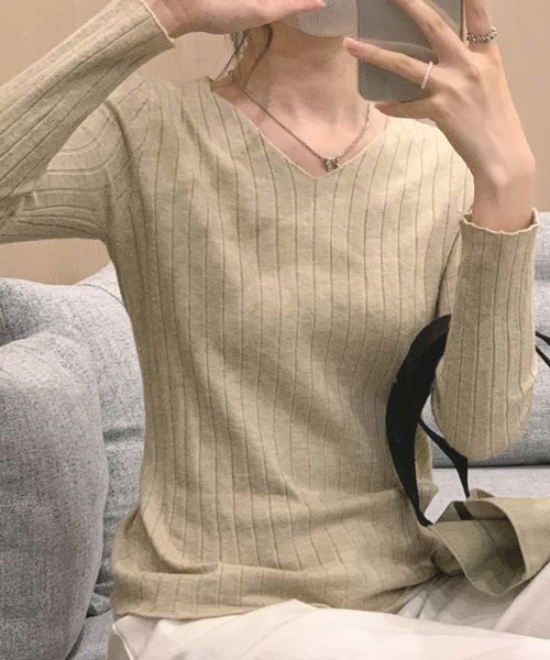 shoppinggo(ショッピングゴー)の「ニットセーター春物 レディース 長袖 Vネック(Tシャツ/カットソー・レディース・キャメル/グレー/ブラウン/ベージュ/ブラック・FREE)」の7枚目の写真