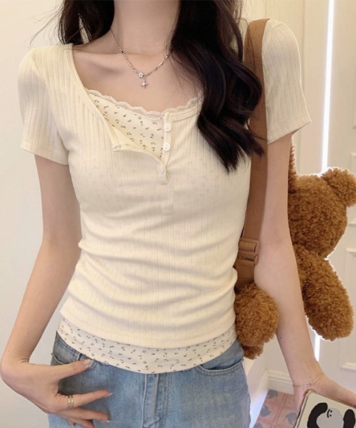 LADY LIKE(レディライク)の「ヘンリーネックレイヤード風半袖トップス(Tシャツ/カットソー・レディース・ネイビー/アイボリー/サックスブルー・M/S/L)」の2枚目の写真