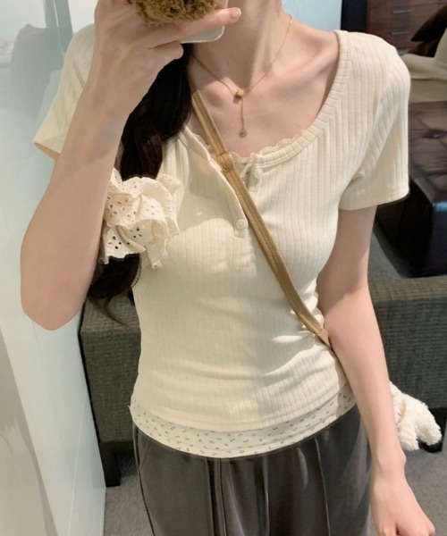 LADY LIKE(レディライク)の「ヘンリーネックレイヤード風半袖トップス(Tシャツ/カットソー・レディース・ネイビー/アイボリー/サックスブルー・M/S/L)」の10枚目の写真