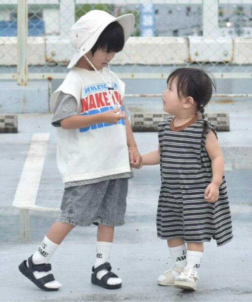 BREEZE(ブリーズ)の「【WEB限定/2Pセット】ボーダー半袖Tシャツ_ジュニア対応(Tシャツ/カットソー・キッズ・オフホワイト/ネイビー/レッド・110/100/90/80/140/130/120)」の12枚目の写真