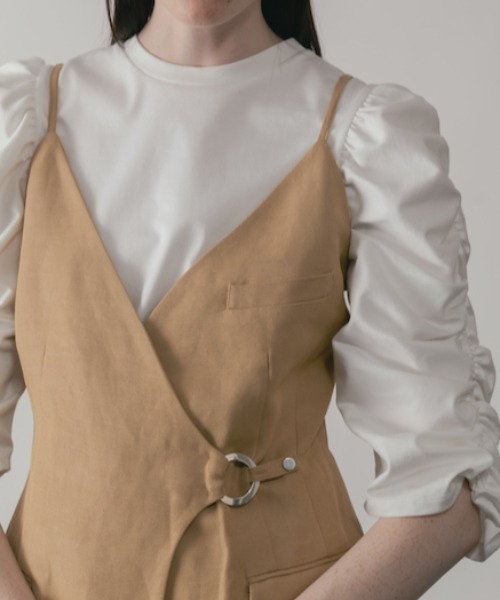 CINOH(チノ)の「LINEN GILET(ベスト・レディース・ベージュ/グレー・36/38)」の22枚目の写真