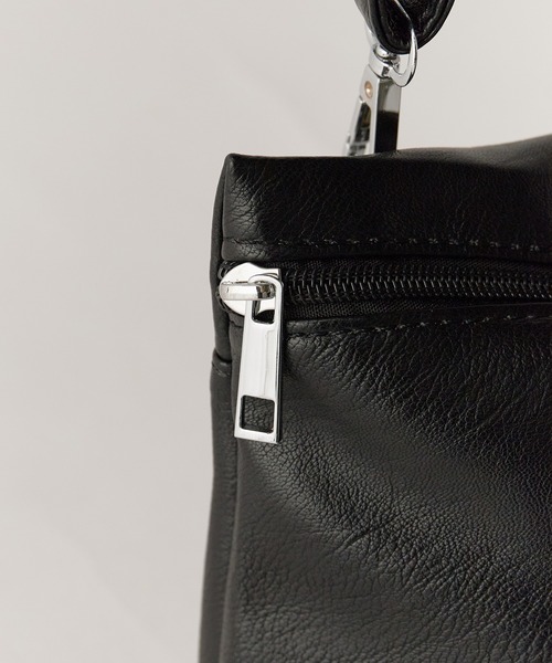 2WAY フェイクレザーメッセンジャーバッグ / ハンドバック