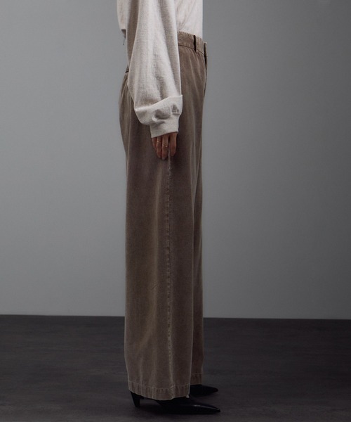 SALON adam et rope'(サロン アダム エ ロペ)の「フェードコーデュロイパンツ / セットアップ対応(その他パンツ・レディース・ピンク/ブラウン/チャコールグレー・M/S)」の13枚目の写真