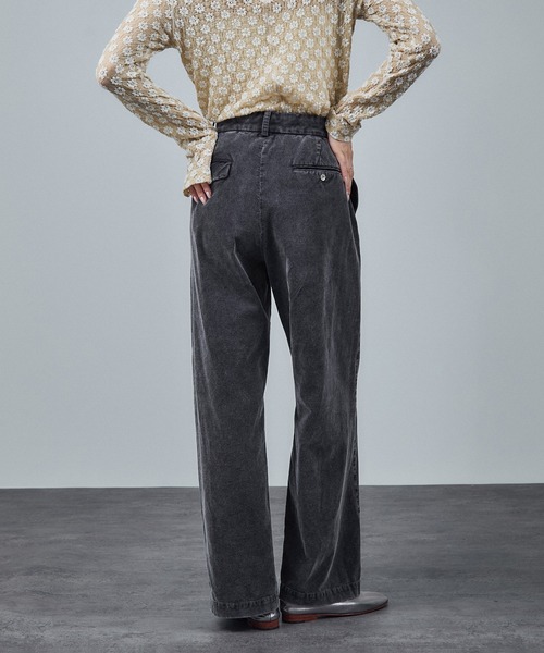 SALON adam et rope'(サロン アダム エ ロペ)の「フェードコーデュロイパンツ / セットアップ対応(その他パンツ・レディース・ピンク/ブラウン/チャコールグレー・M/S)」の5枚目の写真