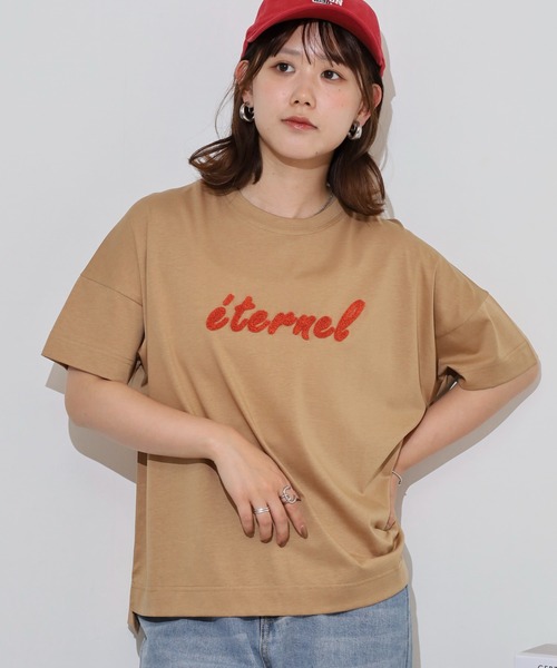 BRODIAEA(ブローディア)の「BRODIAEA 配色パイルロゴ半袖Tシャツ(Tシャツ/カットソー・レディース・ロイヤルブルー/ベージュ/オフホワイト/ネイビー・40)」の10枚目の写真