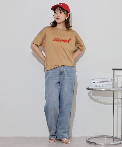 BRODIAEA(ブローディア)の「BRODIAEA 配色パイルロゴ半袖Tシャツ(Tシャツ/カットソー・レディース・ロイヤルブルー/ベージュ/オフホワイト/ネイビー・40)」の12枚目の写真